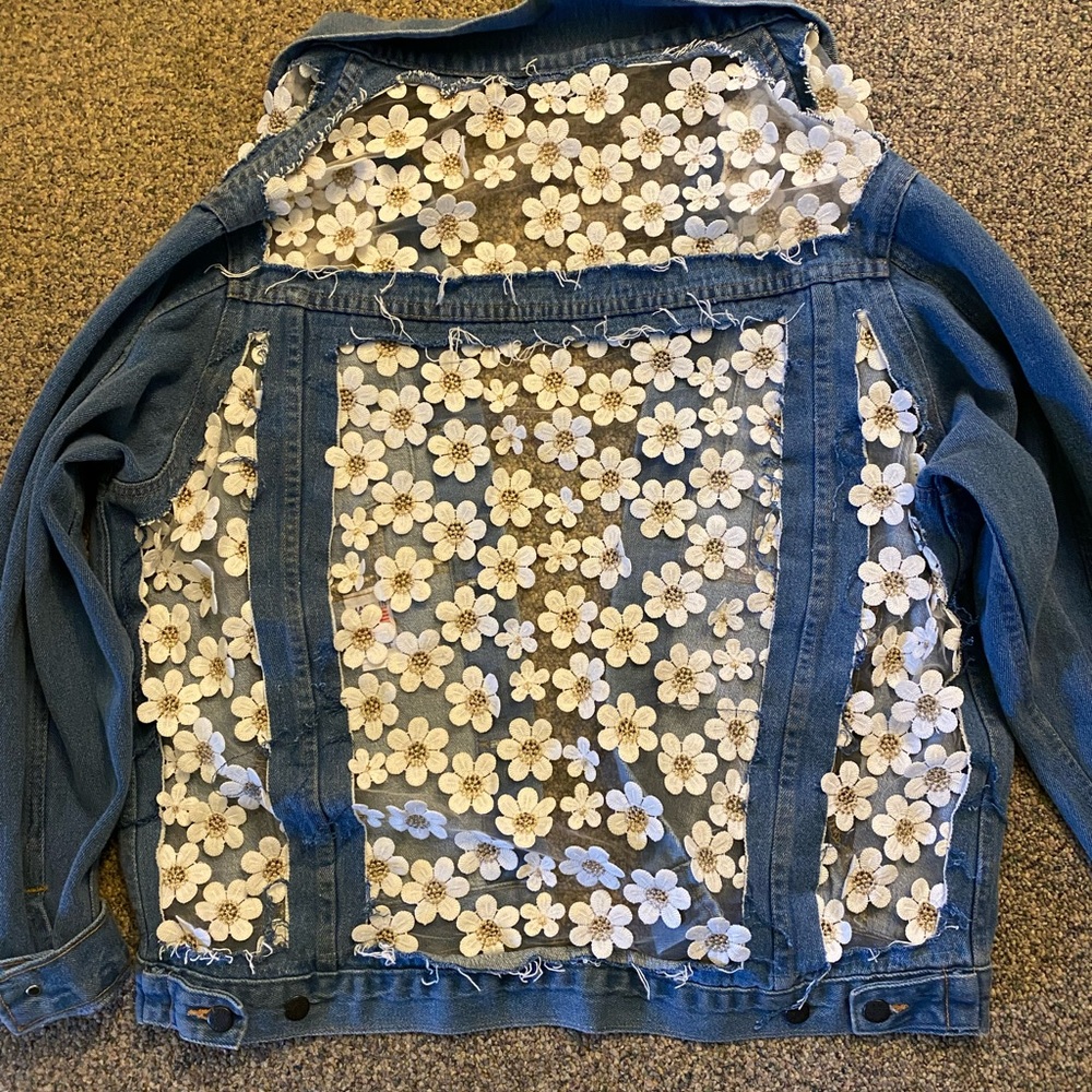 Dragon Denim Daisy Lace jean jacket size XL